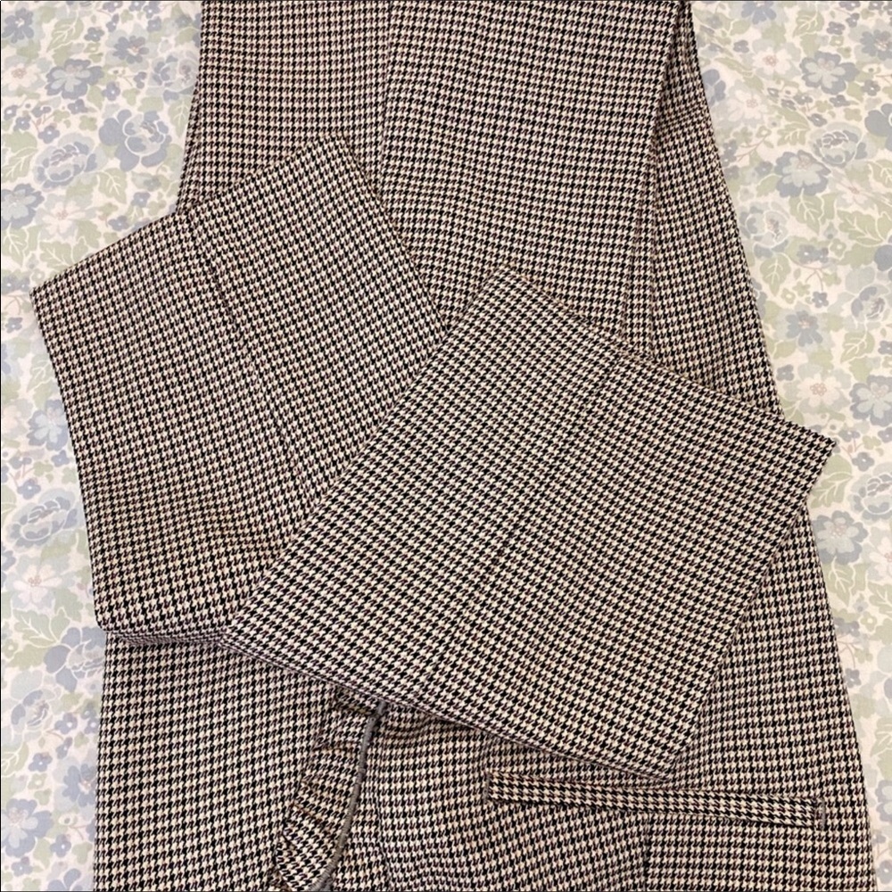 NWT Zara Ruffled Pockets - Picture 7 of 8